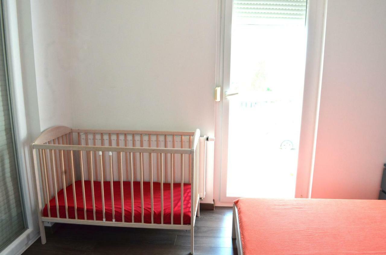 Hannajo Apartman Zamárdi Exterior foto